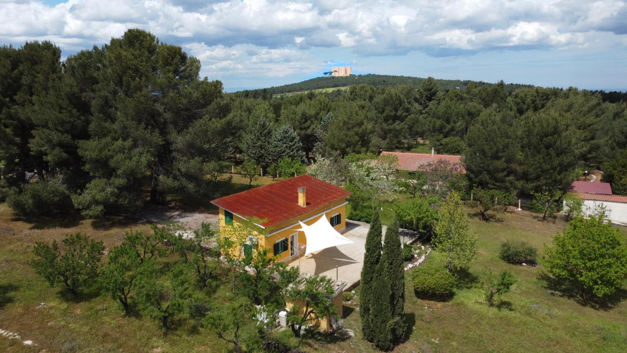 Casina Al Castello - Natura E Relax Castel Del Monte  Exterior photo